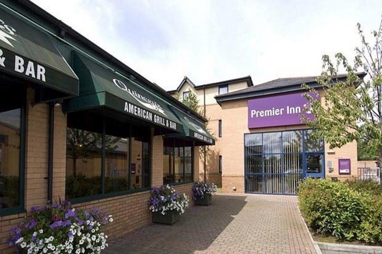 Premier Inn Bristol Filton Exterior foto